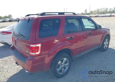 2010 Ford Escape Xlt from USA, damaged, VIN 1FMCU9DG9AKB40269